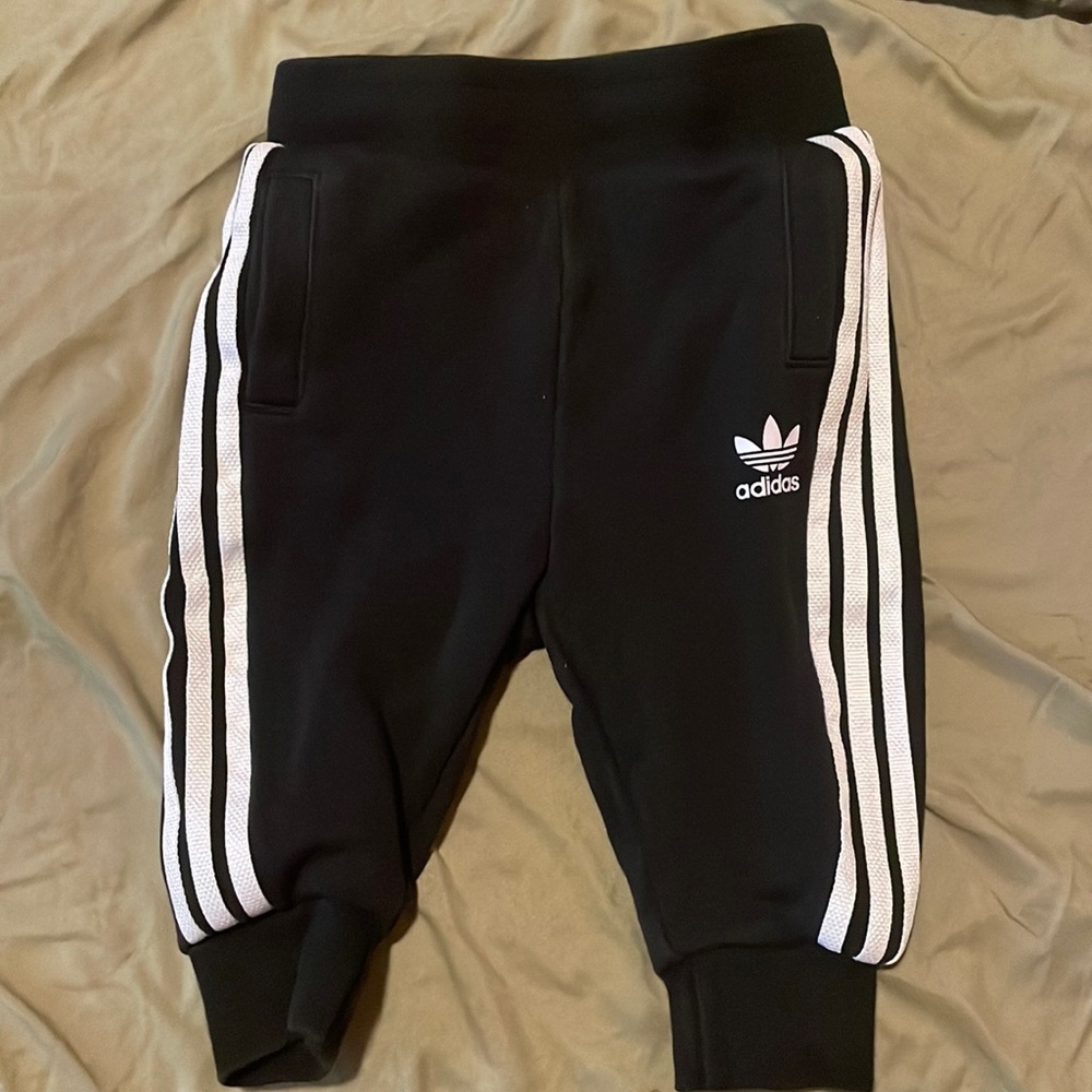 Adidas Sweater Set